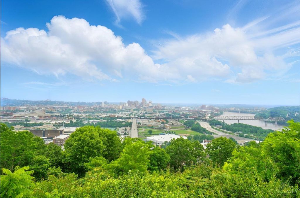 918 Mt Hope Avenue, Cincinnati, OH 45204