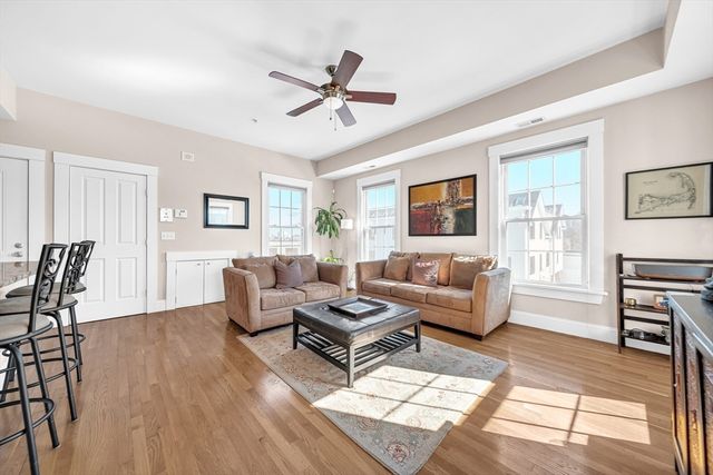 121 East Cottage Street. UNIT 4, Boston, MA 02125