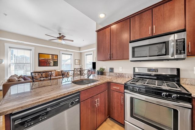 121 East Cottage Street. UNIT 4, Boston, MA 02125