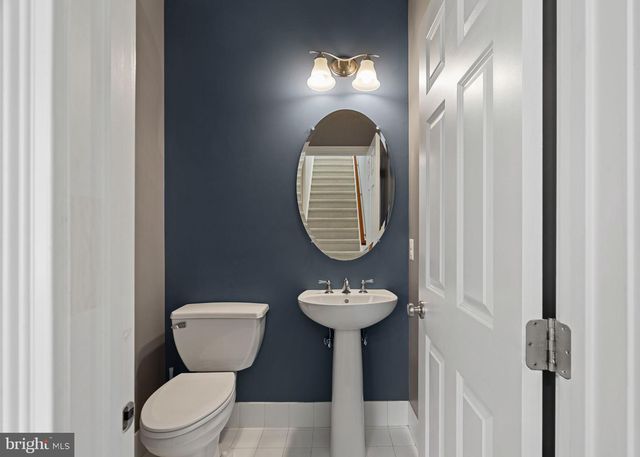406 REGATTA DR, Philadelphia, PA 19146