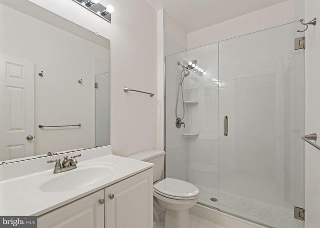 406 REGATTA DR, Philadelphia, PA 19146
