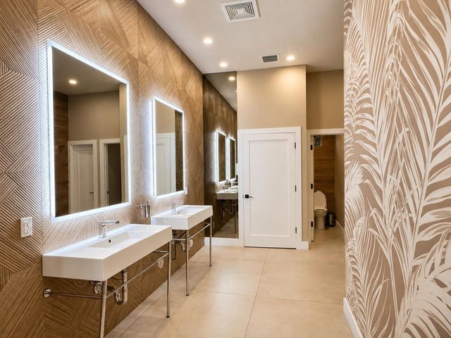 20101 Palm Island Drive, Boca Raton, FL 33498