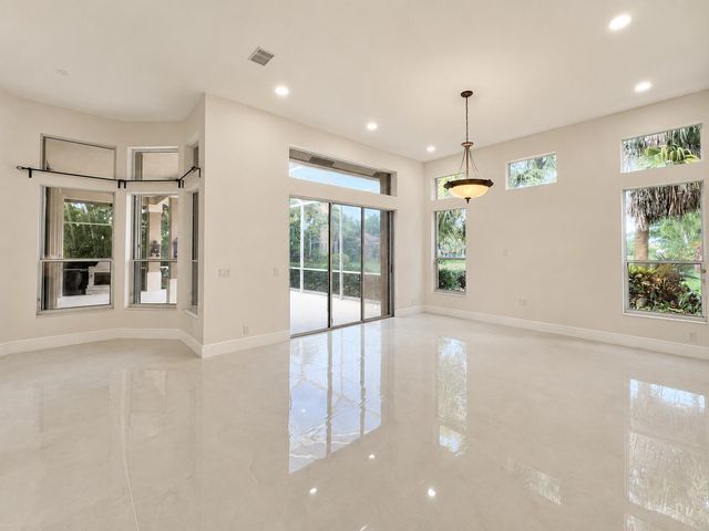 20101 Palm Island Drive, Boca Raton, FL 33498