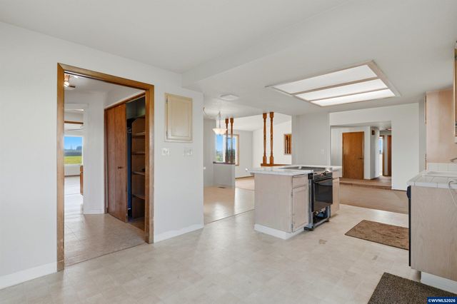 8949 S Gribble Rd, Canby, OR 97013