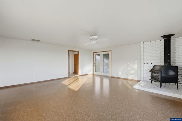 8949 S Gribble Rd, Canby, OR 97013