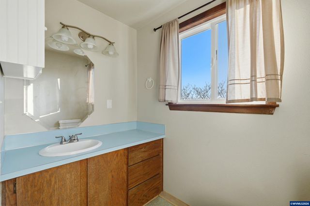 8949 S Gribble Rd, Canby, OR 97013