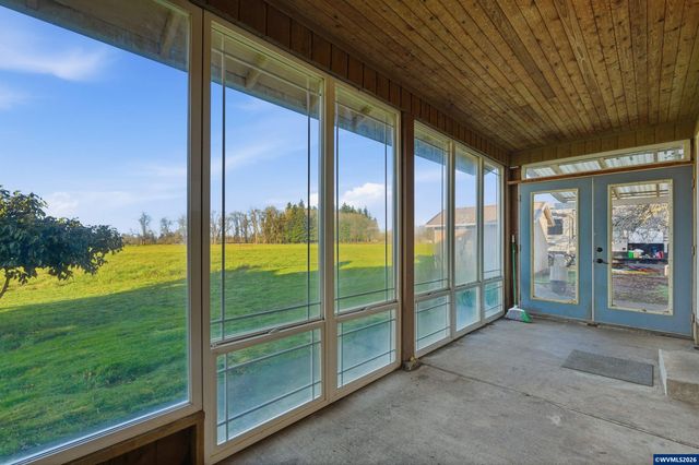 8949 S Gribble Rd, Canby, OR 97013