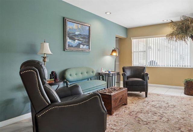 3025 SAMARA DRIVE, Tampa, FL 33618