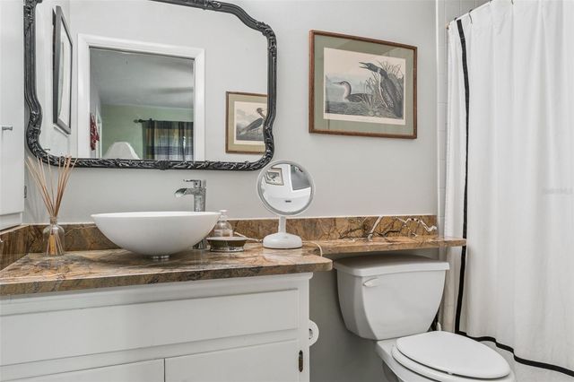 3025 SAMARA DRIVE, Tampa, FL 33618