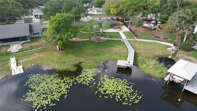 3025 SAMARA DRIVE, Tampa, FL 33618