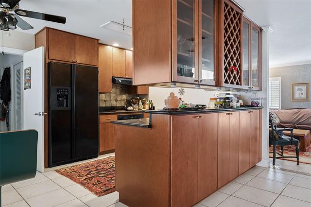 3025 SAMARA DRIVE, Tampa, FL 33618