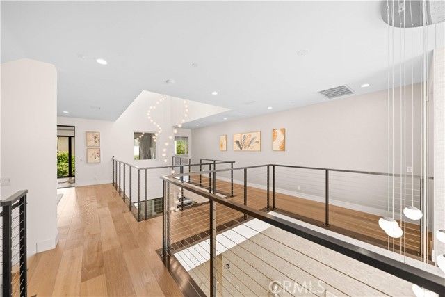 83 Lunar, Irvine, CA 92618