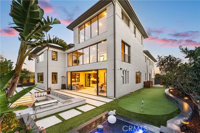 83 Lunar, Irvine, CA 92618