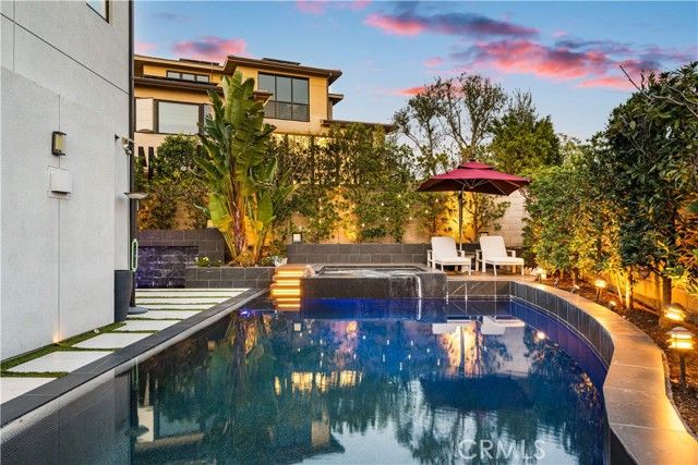 83 Lunar, Irvine, CA 92618