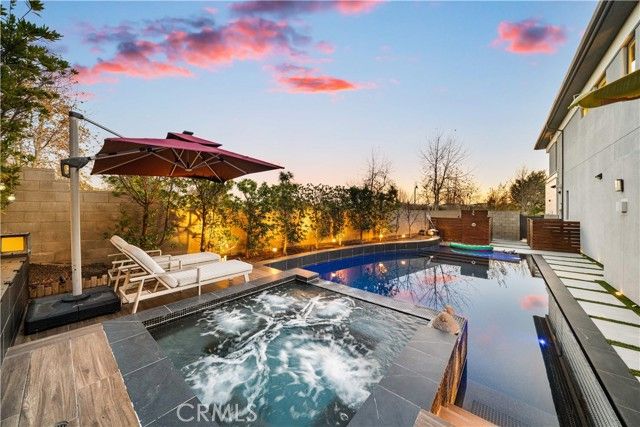 83 Lunar, Irvine, CA 92618