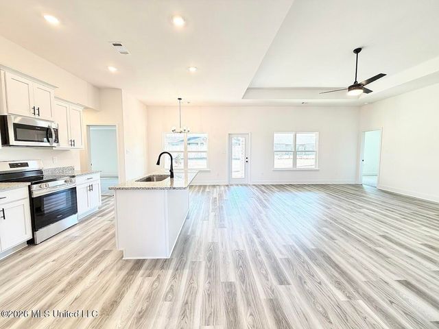 8818 Osprey Landing Circle, Vancleave, MS 39565