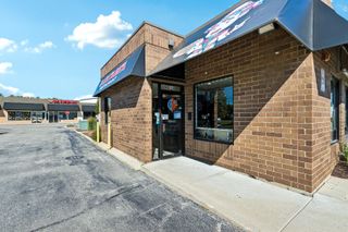 6602 N Barrington Road, Hanover Park, IL 60133