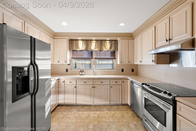 4795 W Outer Drive, Detroit, MI 48221