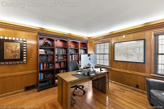 4795 W Outer Drive, Detroit, MI 48221