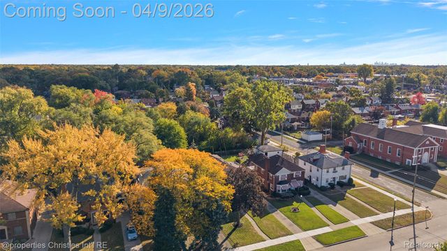 4795 W Outer Drive, Detroit, MI 48221