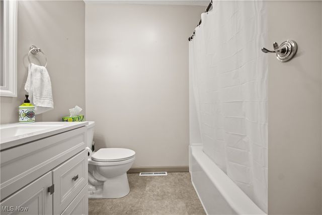 1197 Ginko Drive, West Salem, OH 44287