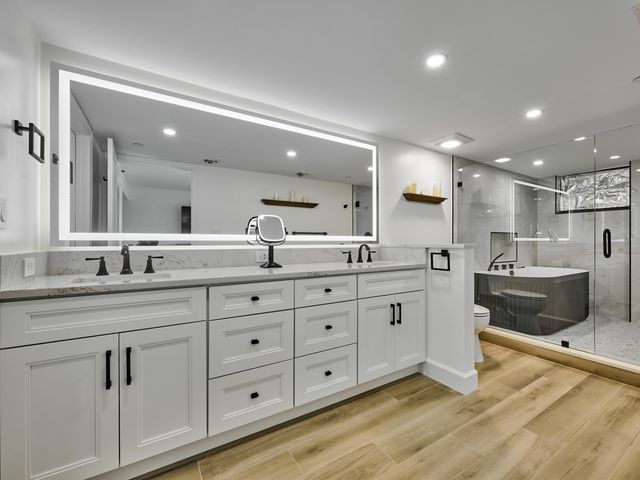 374 Golfview Road 106, North Palm Beach, FL 33408