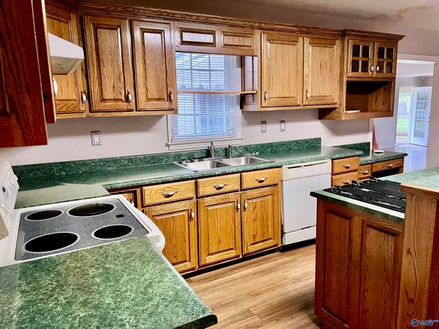 4810 Day Road, Hartselle, AL 35640