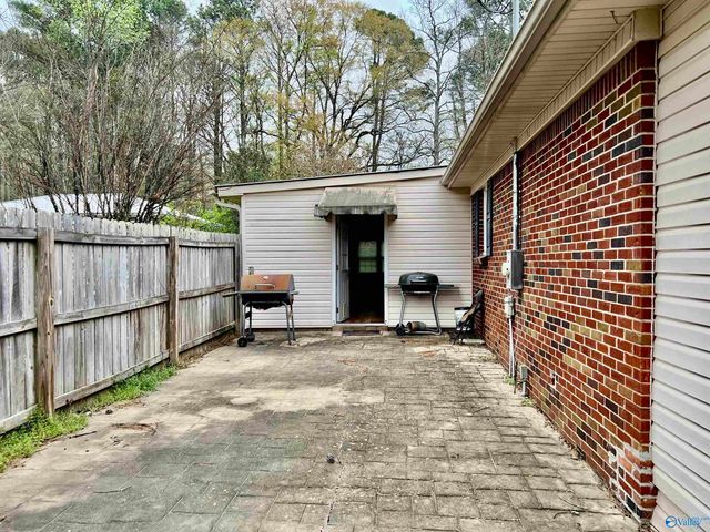 4810 Day Road, Hartselle, AL 35640