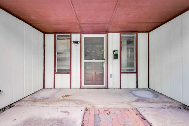 3217 Ridgeview Lane, Irving, TX 75062