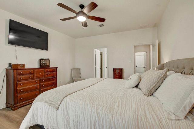 5933 Sardinia DR, Round Rock, TX 78665