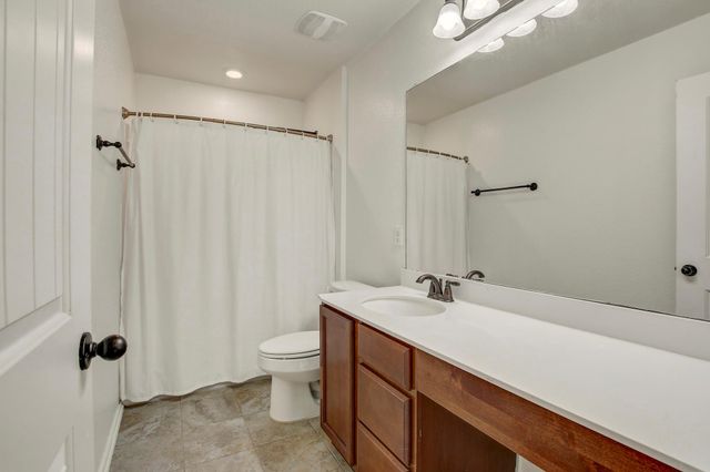 5933 Sardinia DR, Round Rock, TX 78665