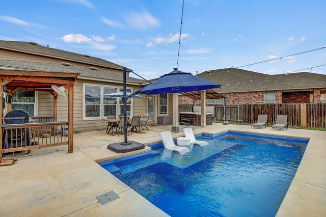 5933 Sardinia DR, Round Rock, TX 78665