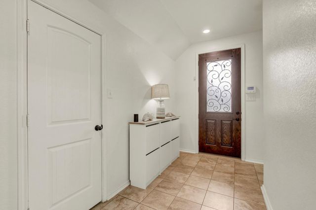 5933 Sardinia DR, Round Rock, TX 78665