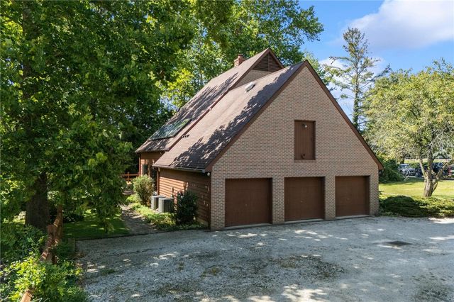 2361 Wilmington Road, Lebanon, OH 45036