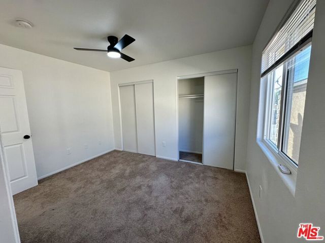 8110 S San Pedro Street, Los Angeles, CA 90003