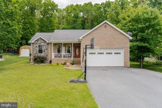 140 BACK RD, Shenandoah, VA 22849