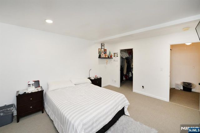 456 Sylvan, Saddle Brook, NJ 07663