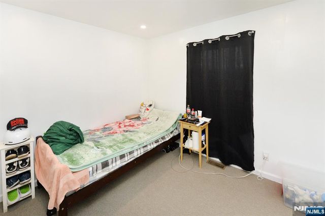 456 Sylvan, Saddle Brook, NJ 07663