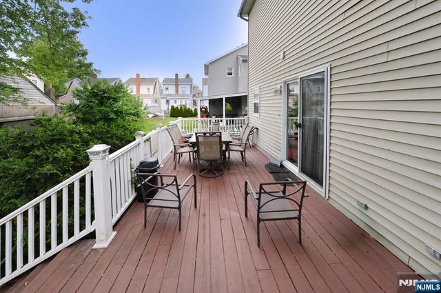 456 Sylvan, Saddle Brook, NJ 07663