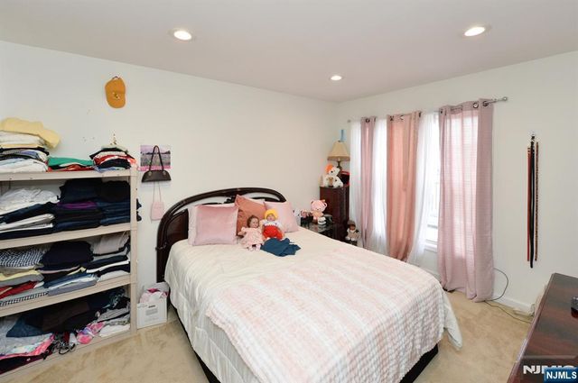 456 Sylvan, Saddle Brook, NJ 07663