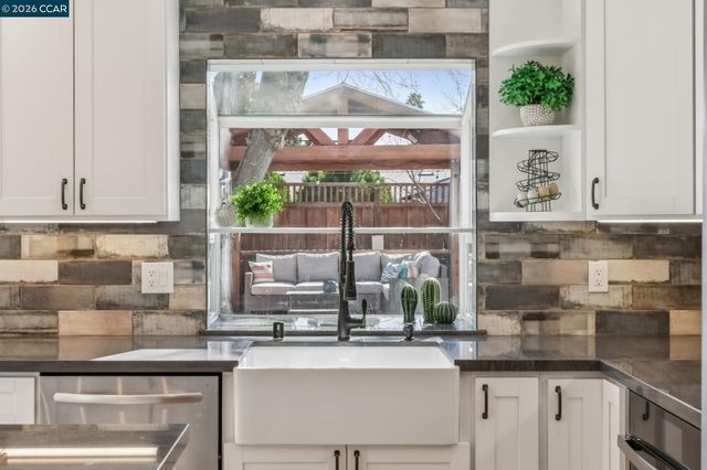 6172 Everglades Ct, Pleasanton, CA 94588