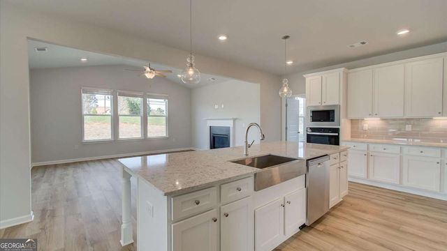 3603 Woody Way, Loganville, GA 30052
