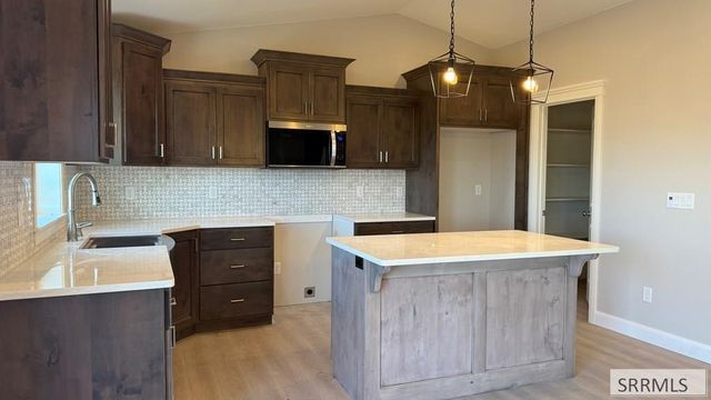 6337 Slider Ln, Idaho Falls, ID 83401