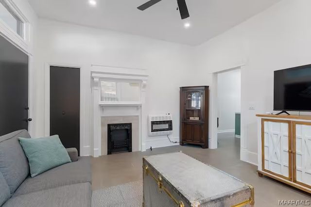 224 Finley Avenue, Montgomery, AL 36104