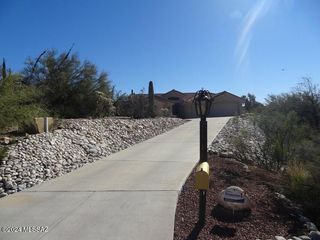 5704 E Río Verde Vista Drive, Tucson, AZ 85750