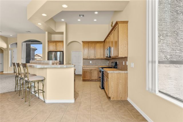 941 Talon Pointe Drive, Bullhead City, AZ 86429