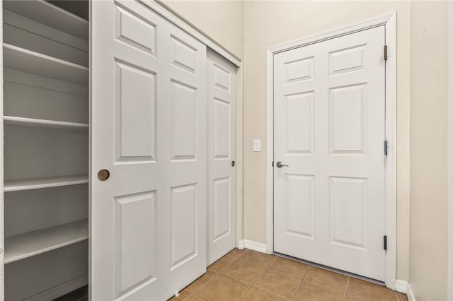 941 Talon Pointe Drive, Bullhead City, AZ 86429