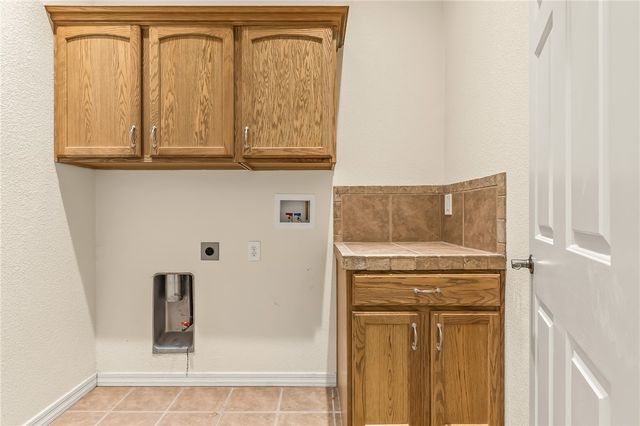 941 Talon Pointe Drive, Bullhead City, AZ 86429