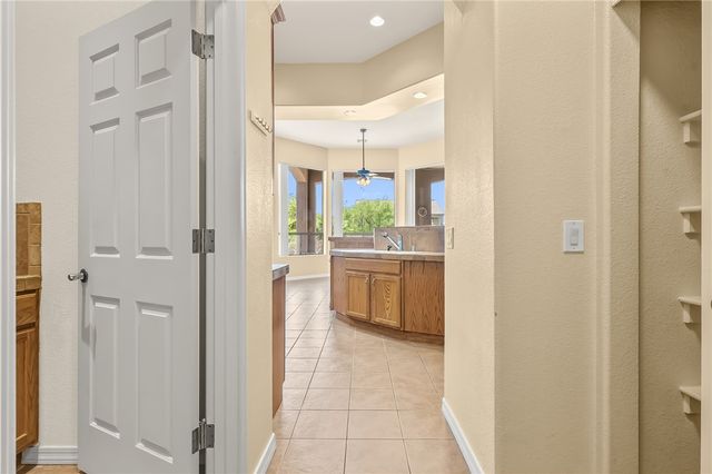 941 Talon Pointe Drive, Bullhead City, AZ 86429