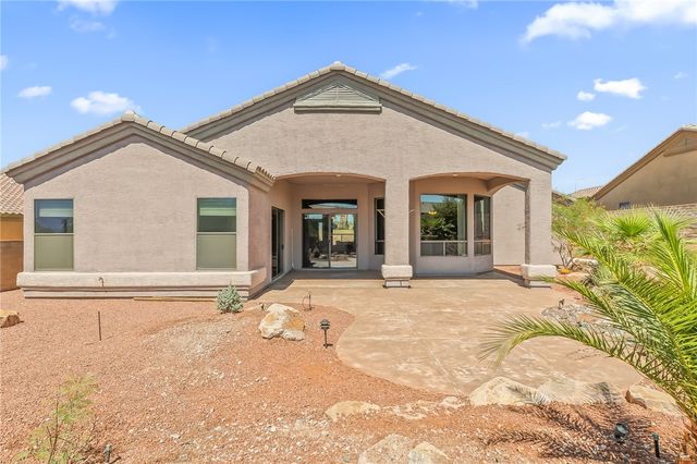 941 Talon Pointe Drive, Bullhead City, AZ 86429